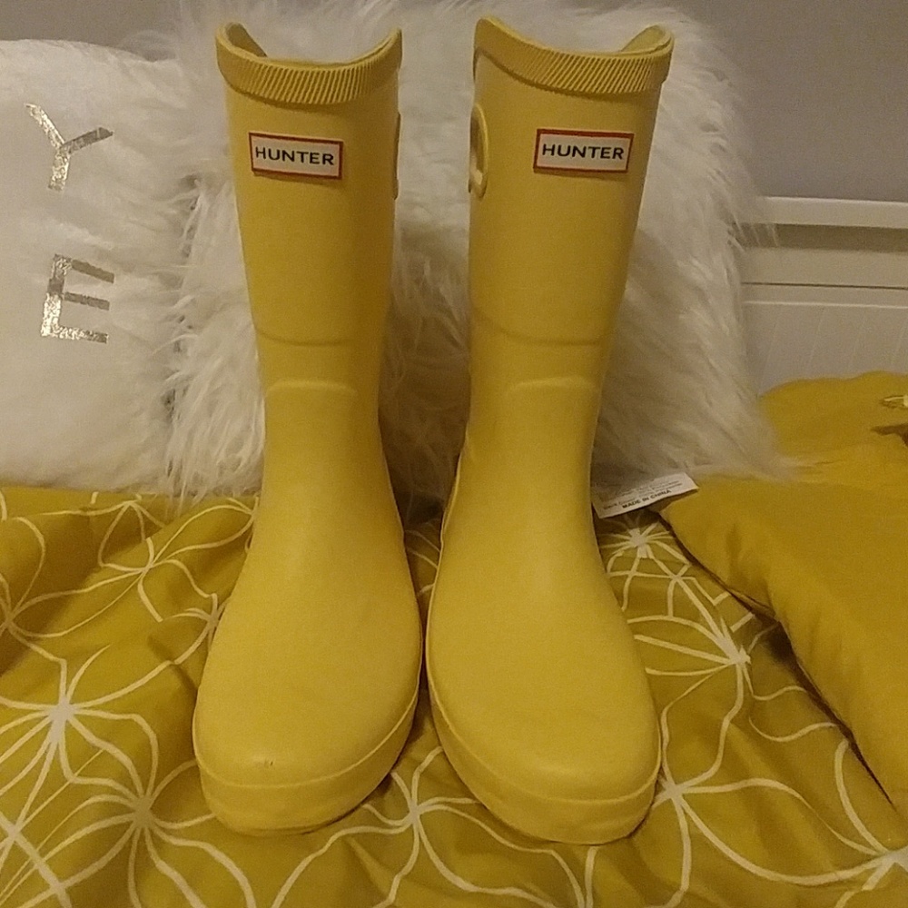 hunter x target yellow rain boots